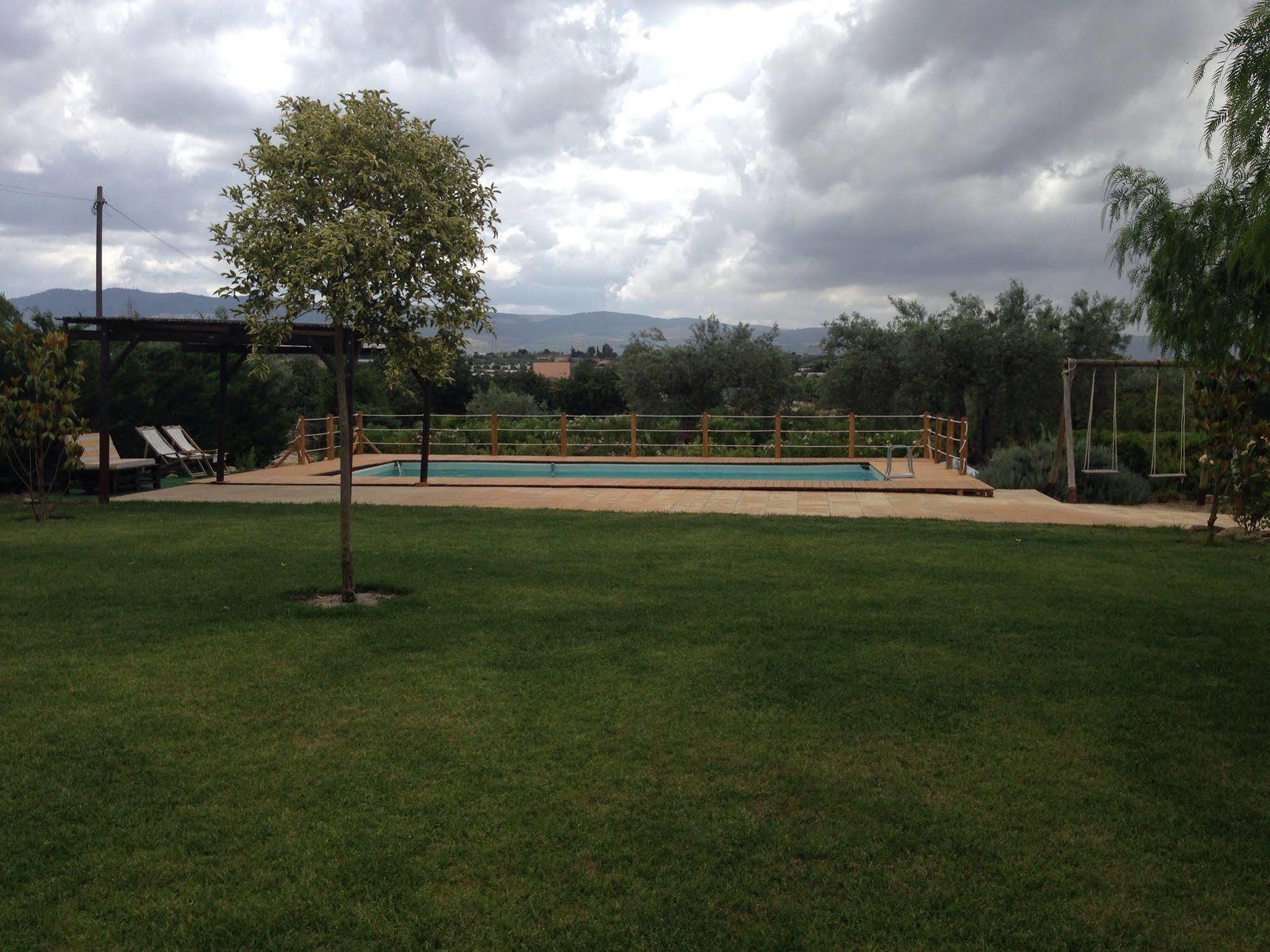 Terre Iblee Resort Chiaramonte Gulfi Exterior foto